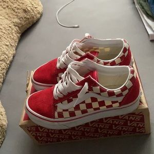 red checkered vans